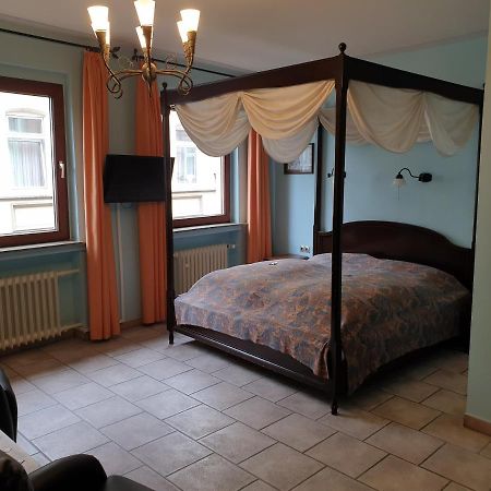 האמלן Hotel Altstadtwiege מראה חיצוני תמונה