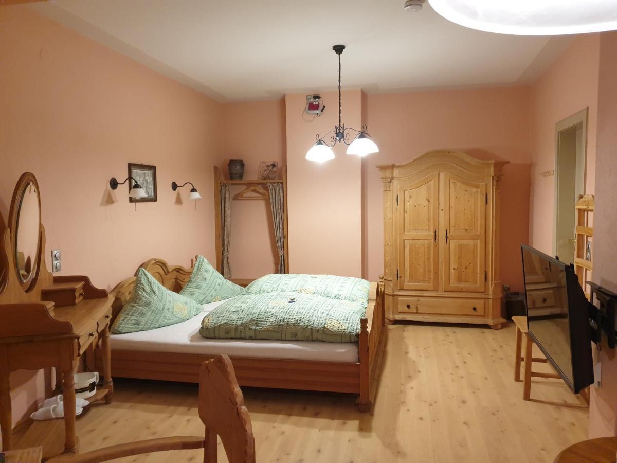 האמלן Hotel Altstadtwiege מראה חיצוני תמונה