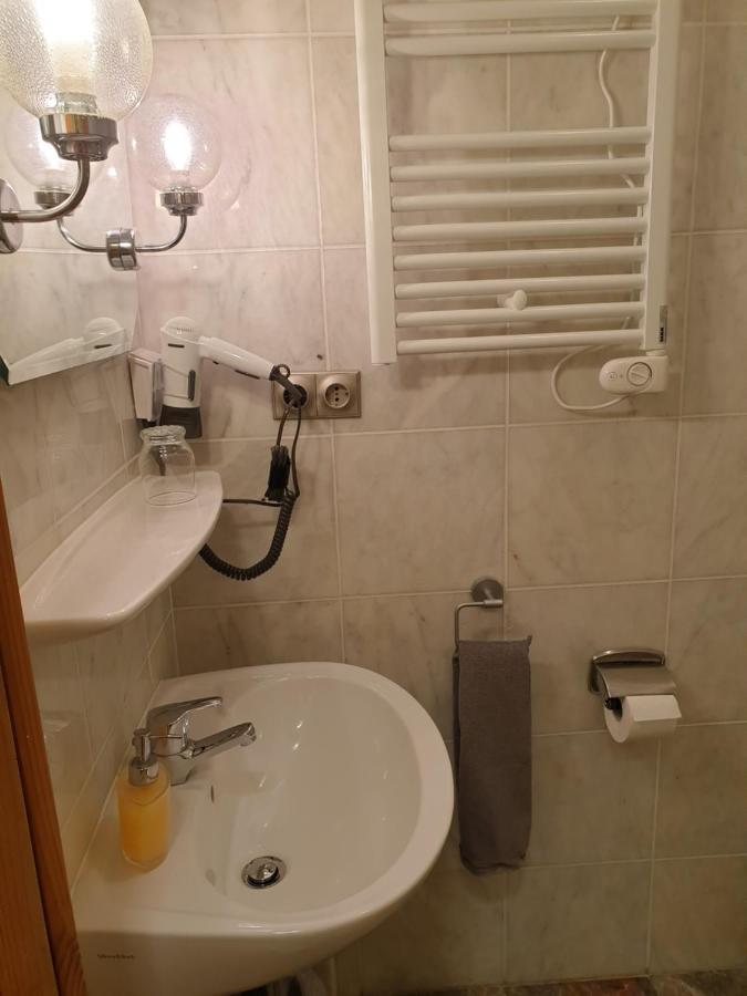 האמלן Hotel Altstadtwiege מראה חיצוני תמונה