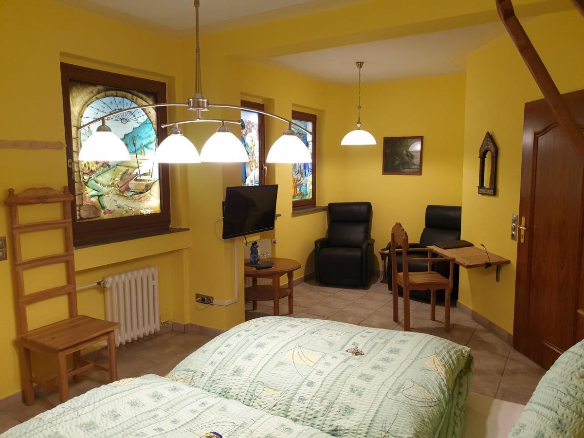 האמלן Hotel Altstadtwiege מראה חיצוני תמונה