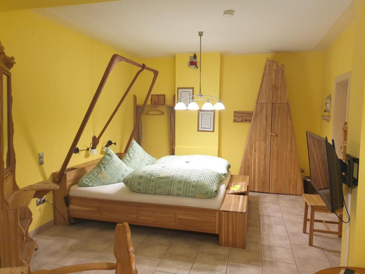 האמלן Hotel Altstadtwiege מראה חיצוני תמונה