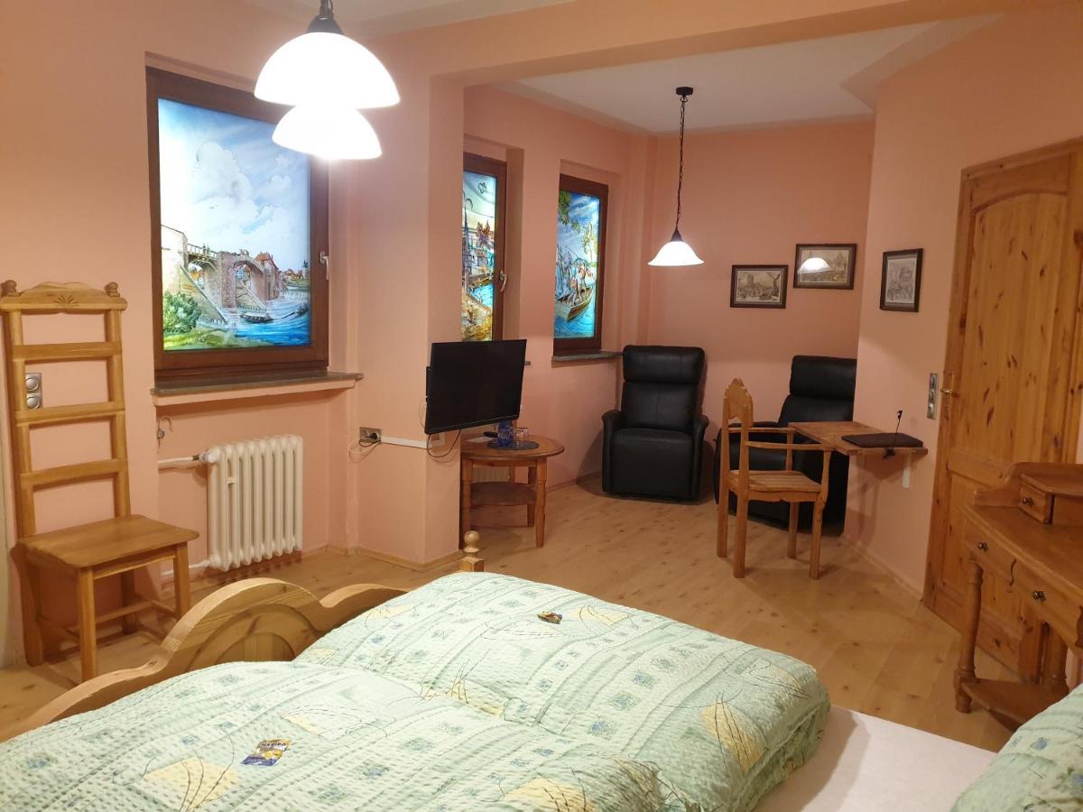 האמלן Hotel Altstadtwiege מראה חיצוני תמונה